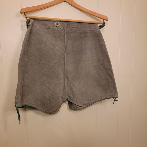 Vintage Octoberfest Lederhosen Gray Leather shorts - Picture 2 of 5